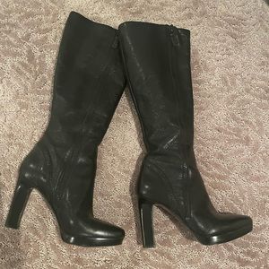 Via Spiga  Black leather boots